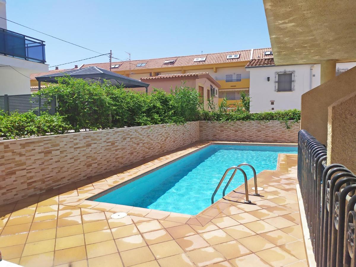 Apartamentos Dona Carmen 3000 Оропеса дел Мар Екстериор снимка