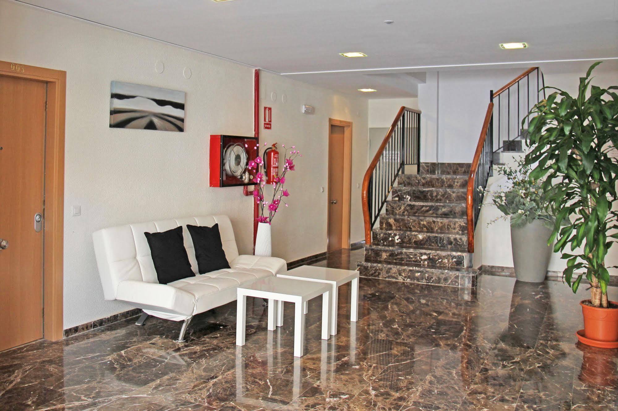 Apartamentos Dona Carmen 3000 Оропеса дел Мар Екстериор снимка