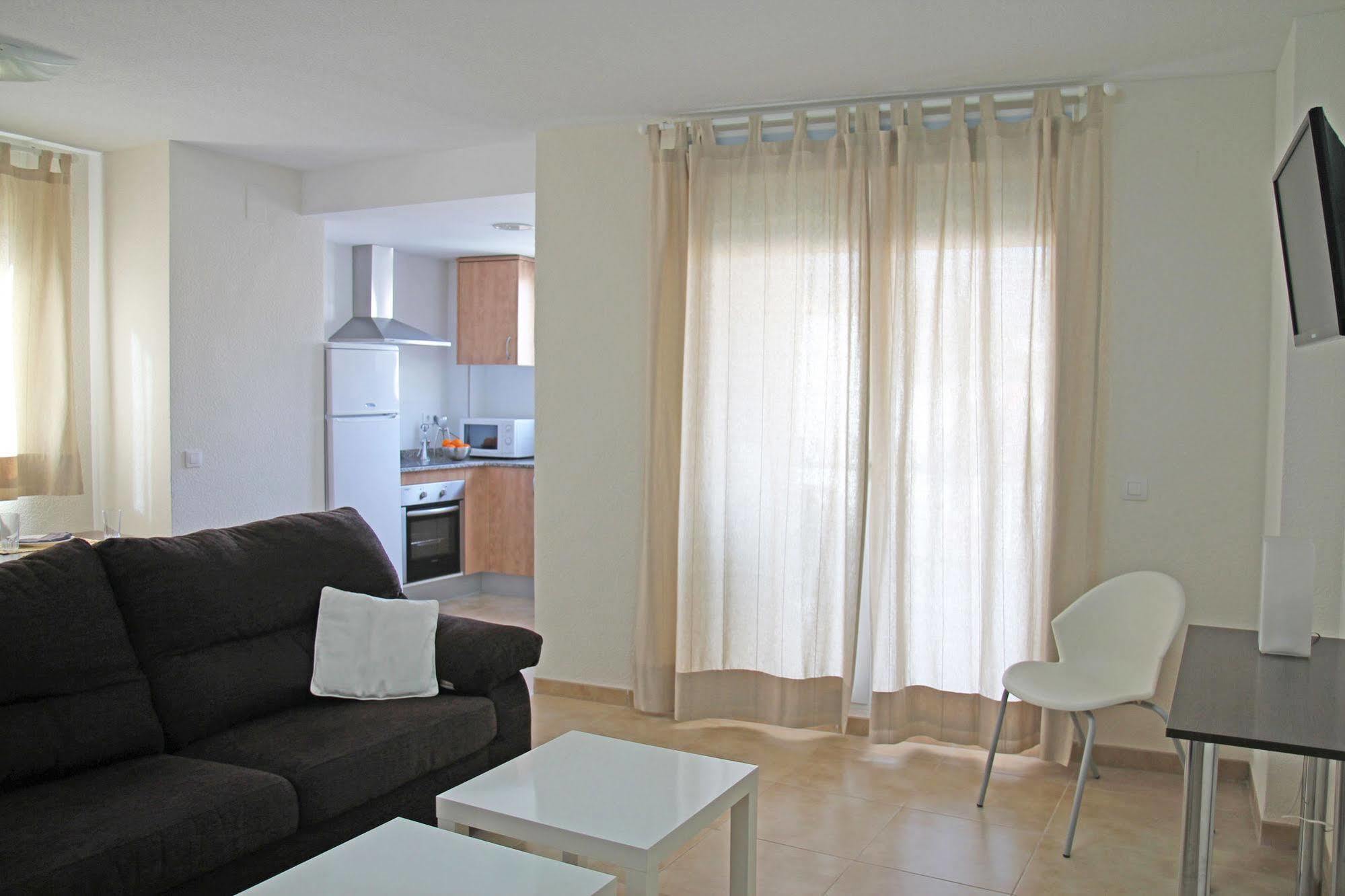 Apartamentos Dona Carmen 3000 Оропеса дел Мар Екстериор снимка